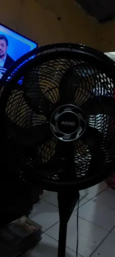 Ventilador de pé mundial ele parou 