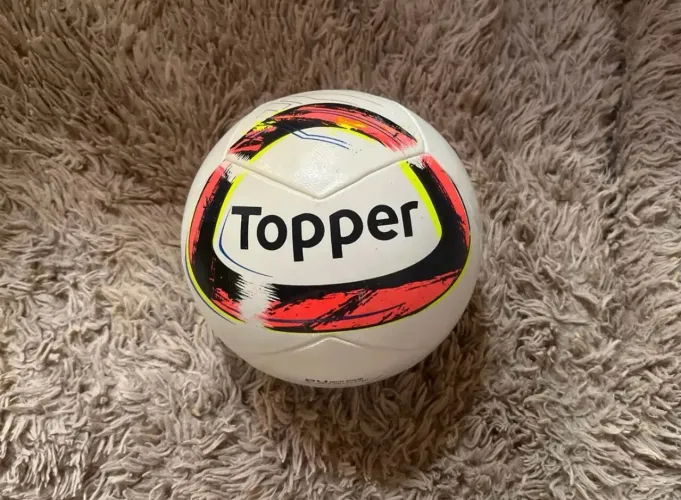 Bola de futebol topper