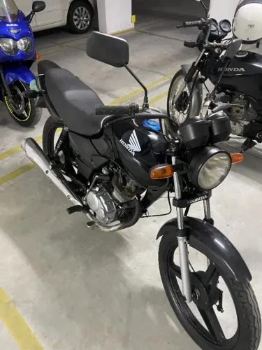 VENDO HONDA CG 125 (ANO 2008) - DOCUMENTO EM DIA!