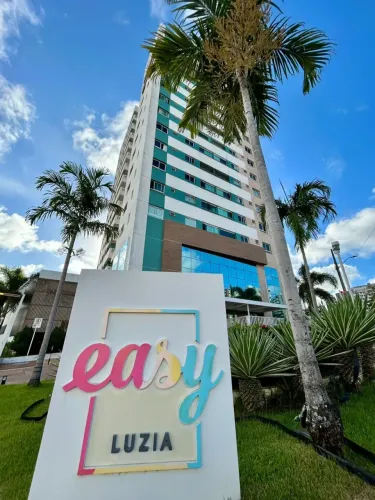 Apartamento à venda no Condomínio Easy Luzia, bairro Luzia