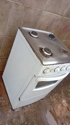 Vendo fogão