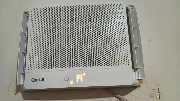 Ar condicionado de janela Consul 7500 btus