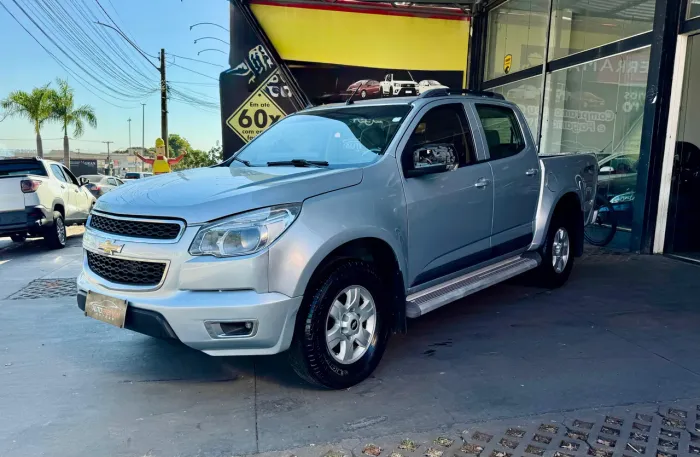 Chevrolet S10 Pick-up LT 2.8 TDI 4X4 CD Diesel 2013