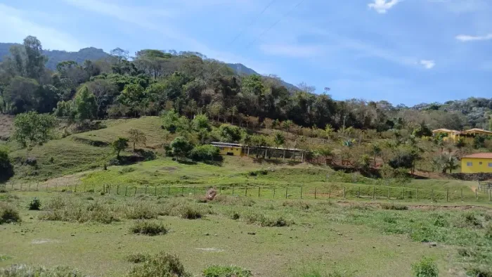 Um Cantinho Mágico na Mantiqueira! Incríveis Chácaras de 3.500m2 Delfim Moreira-MG