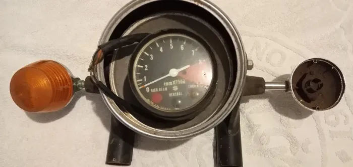 Peças originais para moto Suzuki TS 185 ano 1977