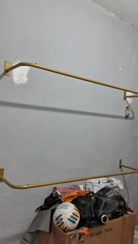 Arará de pedura roupas