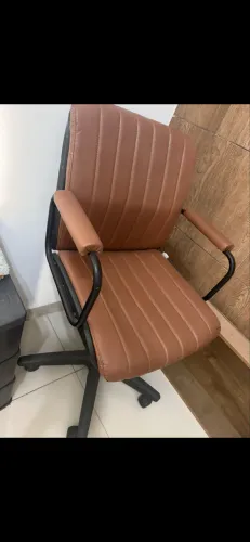 Vendo cadeira de escritório
