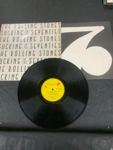 Rolling Stones -SUCKING IN THE 70?S