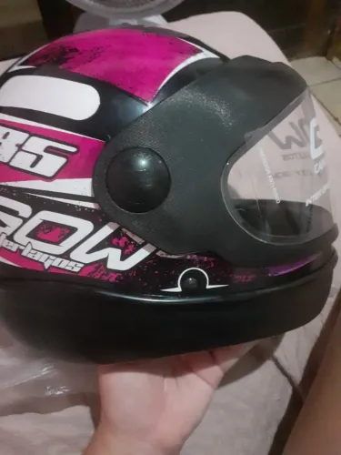 Capacete novo. Tamanho 60