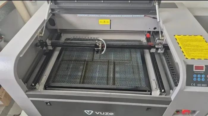 VUZE 6040