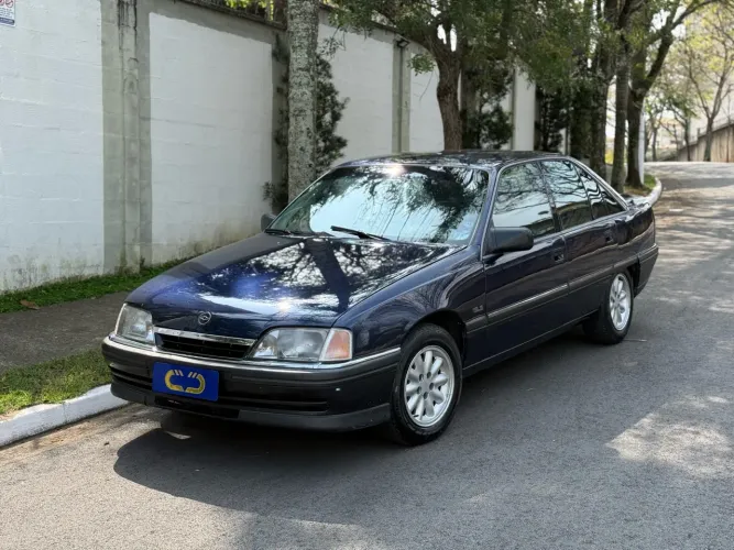 Chevrolet Omega GLS 2.2 / 2.0 (álcool) 1993
