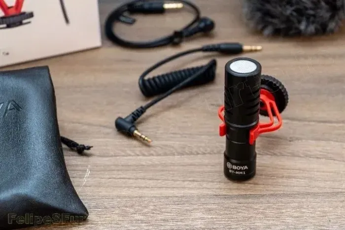 Microfone Shotgun Boya - MM1