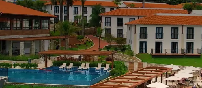 VENDO APTO NO QUINTA SANTA BÁRBARA ECO RESORT PIRINÓPOLIS