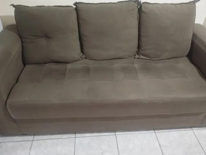 Sofá bem conservafo
