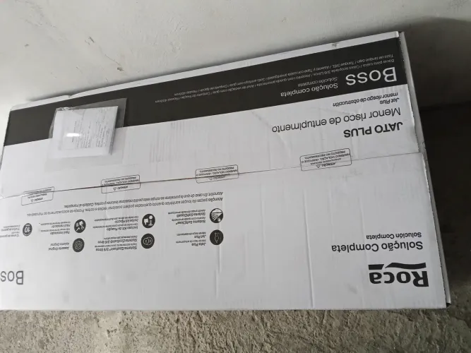 Vendo um kit Boss, de louça sanitária