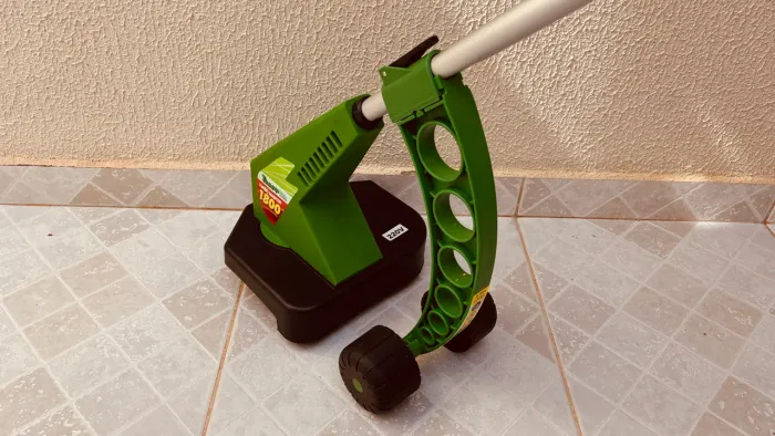 Aparador de grama Tramontina 1800w Trapp Turbo Master