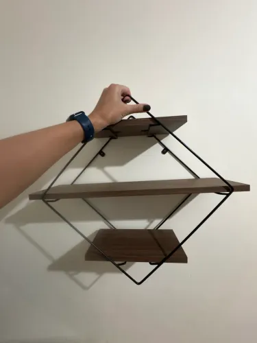 Nicho Losango Metal e MDF
