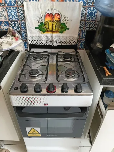 Fogão 4 bocas