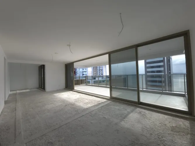 Apartamento para Venda em Salvador, Vitória, 3 dormitórios, 3 suítes, 3 banheiros, 4 vagas