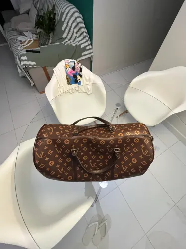 Bolsa de viagem Louis vuitton