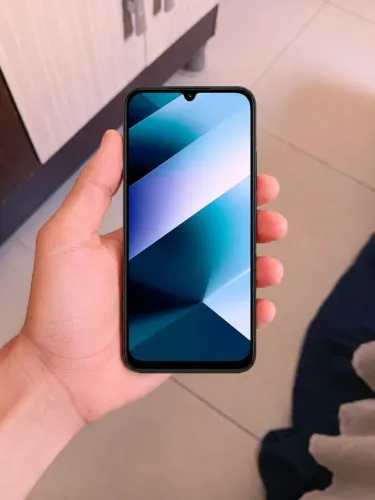 Vendo xaiome poco semi usado segundo dono tudo ok 450 reais 