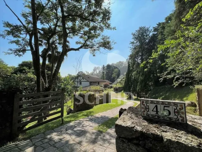 CASA CONDOMÍNIO PQ SILVINO PEREIRA 6 QUARTOS 5 SALAS LAZER COMPLETO 721 M ÁREA ÚTIL