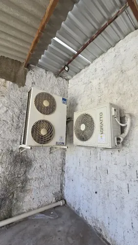 VENDO CAMERA FRIA COM DIVISÃO
