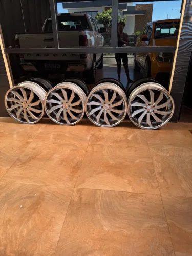 Rodas aro 22 5x108