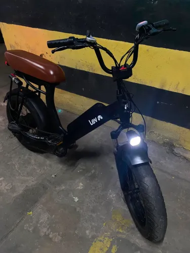 Bicicleta elétrica Lev cruiser