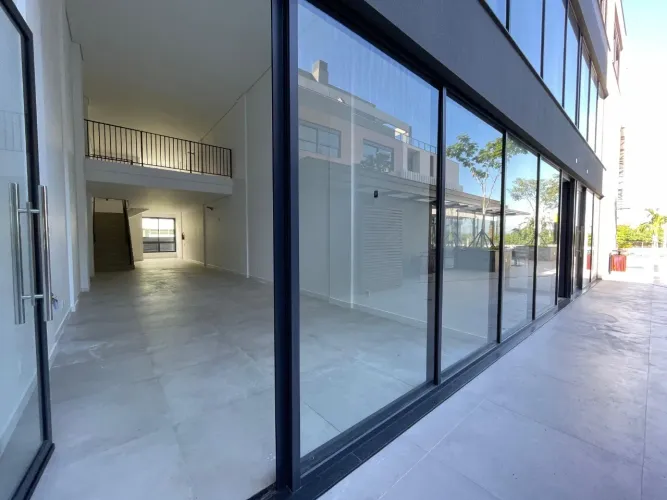 Saco Grande | Loja Comercial 133m² no First