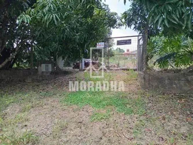 VENDE-SE TERRENO EM ÓTIMA LOCALIZAÇÃO