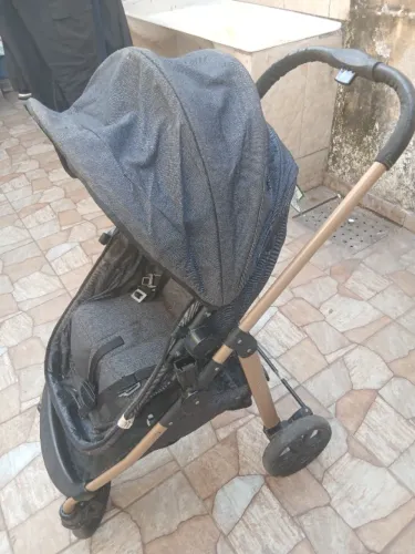 CARRINHO DE BEBÊ GALZERANO COM BEBÊ CONFORTO