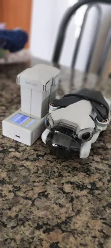 DJI MINI 4 PRO (Leia o anúncio)