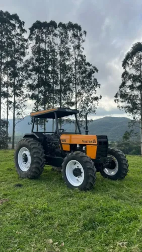 Valtra 785 4x4 2006