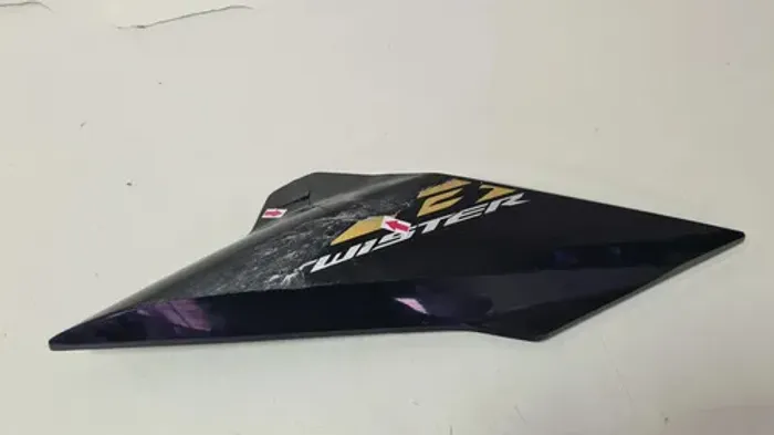 Carenagem Aba Tanque Dir Honda Cb 300f 23/25 Detalhes 61821 Preto