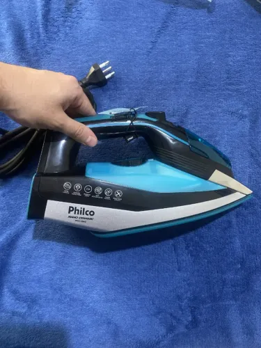Ferro de Passar Roupa a Vapor Philco PFV3100AZ Nano Ceramic