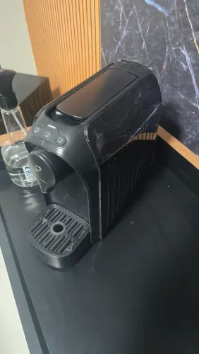 VENDO CAFETEIRA 3 CORAÇÕES