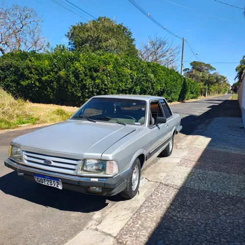 Ford Del Rey GLX 1.6/1.8 / GL 1.6/1.8 2P E 4P 1988