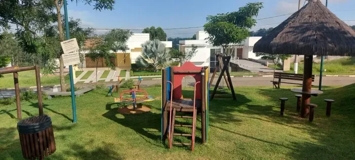 Terreno à venda no condomínio Paysage Bella Vittà Vargem Grande Paulista SP