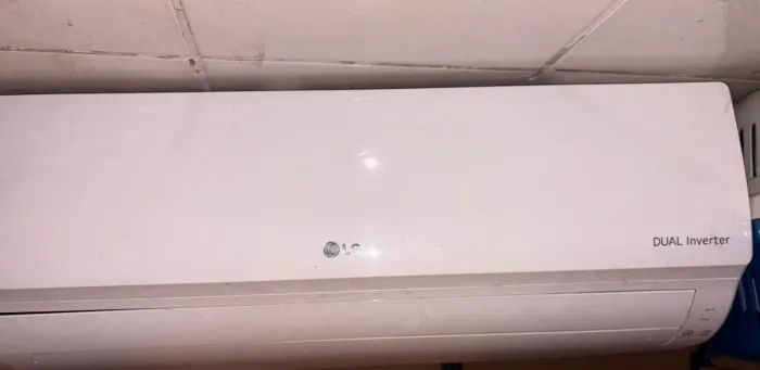 Ar Condicionado LG 9000 BTUs Inverter