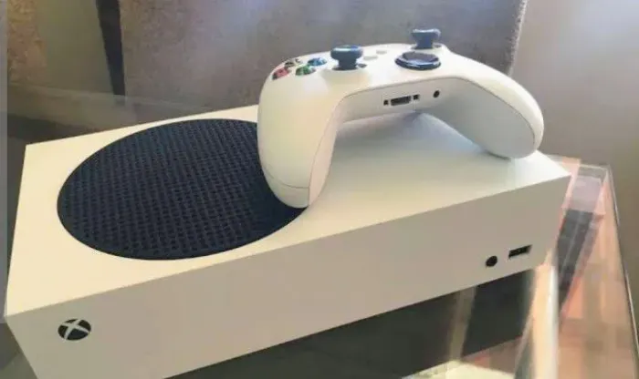 Xbox séries S!! Vai com jogos!!!