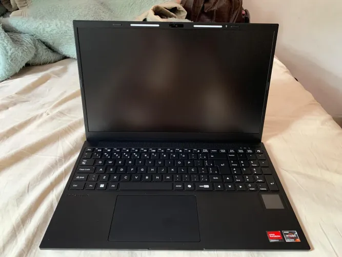 Notebook vision r15m ryzen 7 5825u
