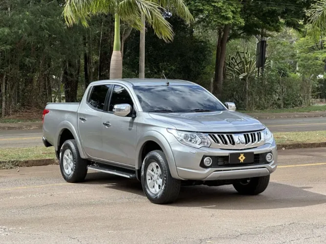 Mitsubishi L200 Triton Sport HPE 2.4 CD Diesel Aut. 2017