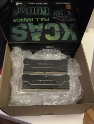 Memória RAM Corsair Vengeance RGB PRO 16GB DDR4 3600mhz