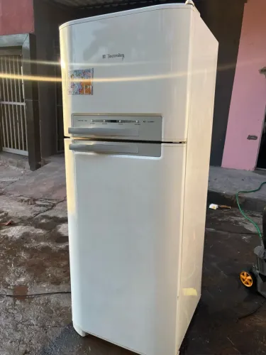 Geladeira frostfree Electrolux