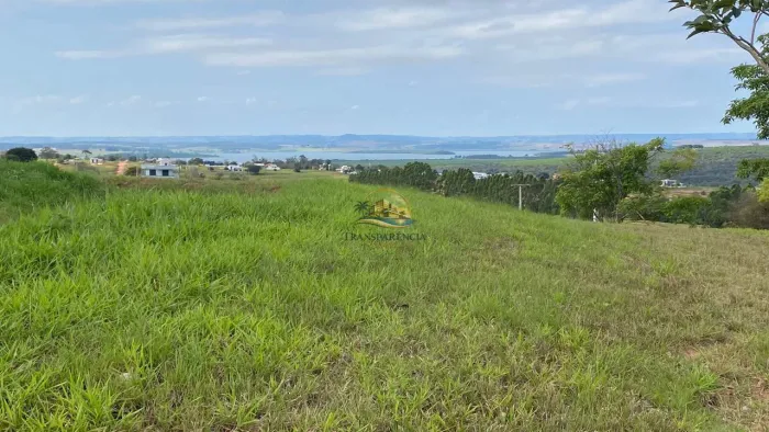 Terreno de Condomínio, Riviera de Santa Cristina XIII, Paranapanema - R$ 75 mil, Cod: 4