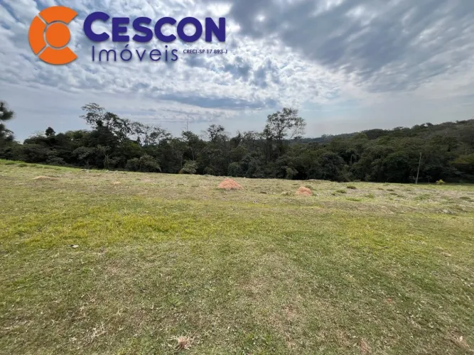 Terreno em condomínio de luxo na Aldeia da Serra com 702,62 m² - Santana de Parnaíba-SP