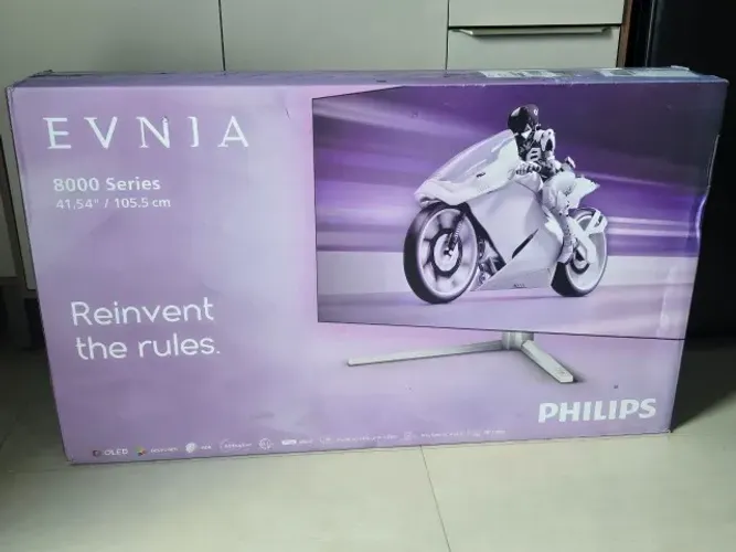 Monitor Gamer Philips EVNIA 42" 4K OLED 138Hz 42M2N8900