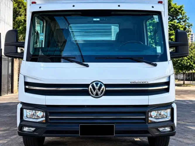 Volkswagen Delivery Express 2.8 Turbo Diesel Chassi 4x2