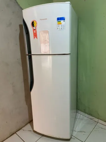Geladeira Panasonic Frost Free Branca 2 Portas